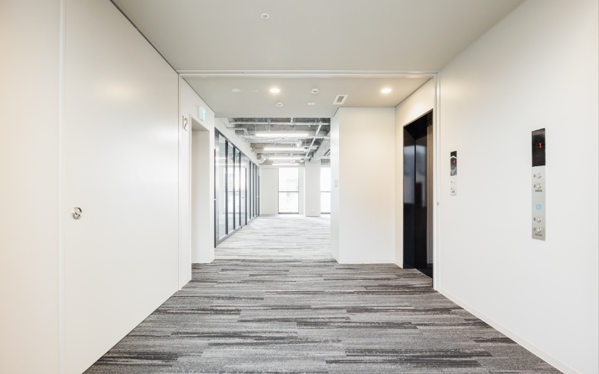 【敷金最大0】神保町駅3分！会議室2室付き・2023年竣工の築浅セットアップオフィスの写真8