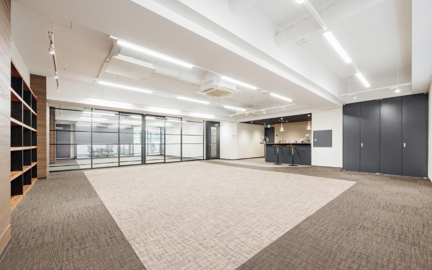 【敷金0・原状回復不要】新富町駅徒歩7分、隅田川近くの自然を感じられるセットアップオフィスの写真6