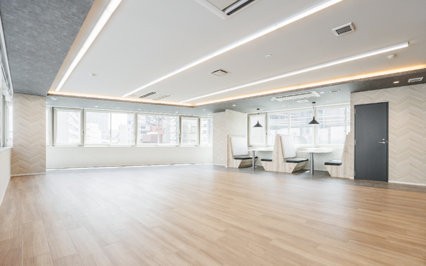 神田駅徒歩2分！会議室・テレカンブース、専用のオープンラウンジを備えたセットアップオフィスの写真5