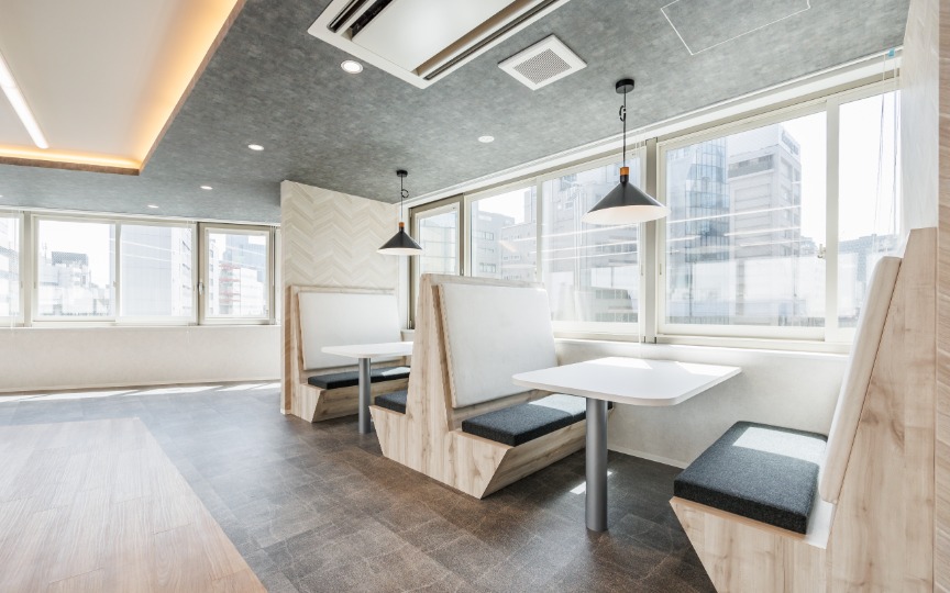 神田駅徒歩2分！会議室・テレカンブース、専用のオープンラウンジを備えたセットアップオフィスの写真7