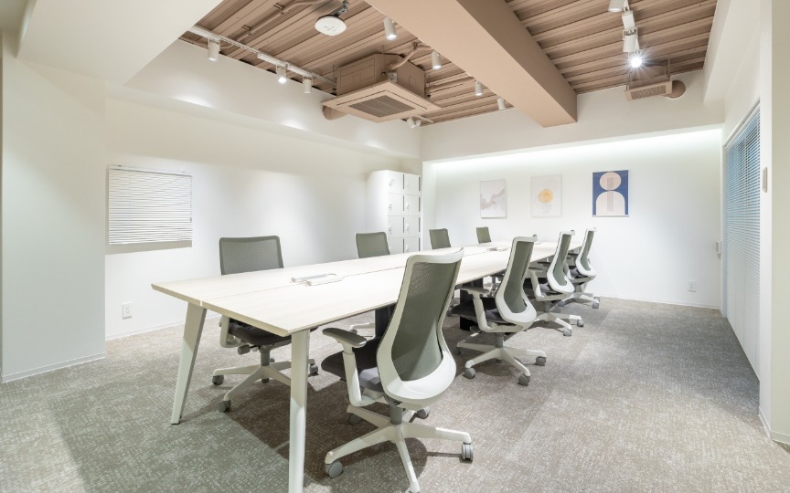 【敷金0／原状回復無】3駅が徒歩2分圏内！Wi-Fi付フルセットアップオフィス