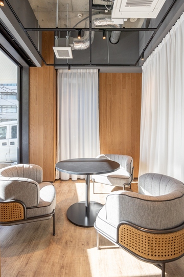 【SOHO利用可】2025年12月竣工のハイグレードな新築フルセットアップオフィス の写真11