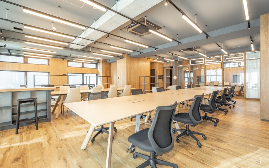 【原状回復義務なし】神保町駅徒歩7分、共用部充実のハイグレードな新築フルセットアップオフィスの写真10