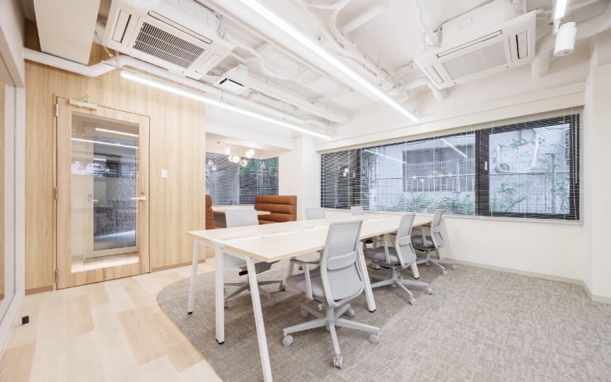 JR恵比寿駅徒歩6分！高い機能性と開放的な雰囲気を兼ね備えた、コンパクトなフルセットアップオフィスの写真5