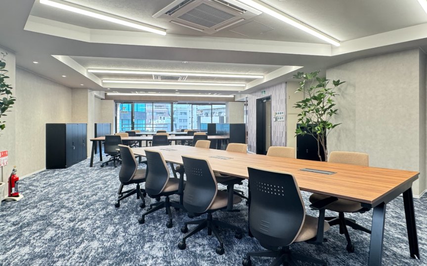 【敷金最大0・即入居可】九段下駅徒歩4分、会議室2室完備のフルセットアップオフィス