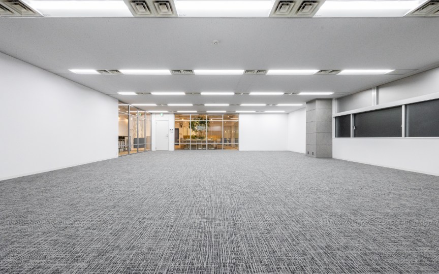 茅場町駅徒歩6分、充実のワークスペースが魅力のリニューアル済みセットアップオフィスの写真6