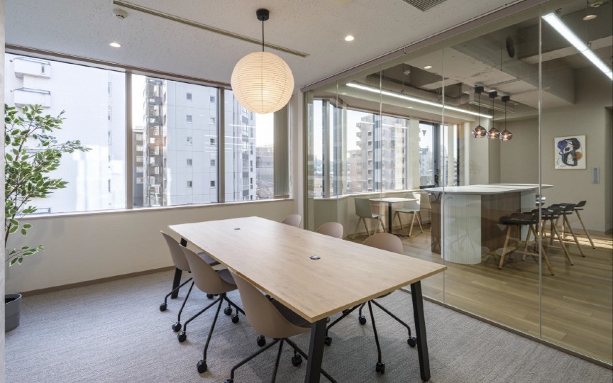不動前駅から徒歩5分、会議室・個室ブース各2室とラウンジスペースを備えたセットアップオフィスの写真4