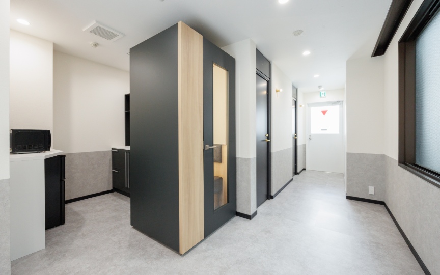 JR秋葉原駅徒歩7分！快適性と機能性を兼ね備えたデザイン・レイアウトが魅力のセットアップオフィスの写真6