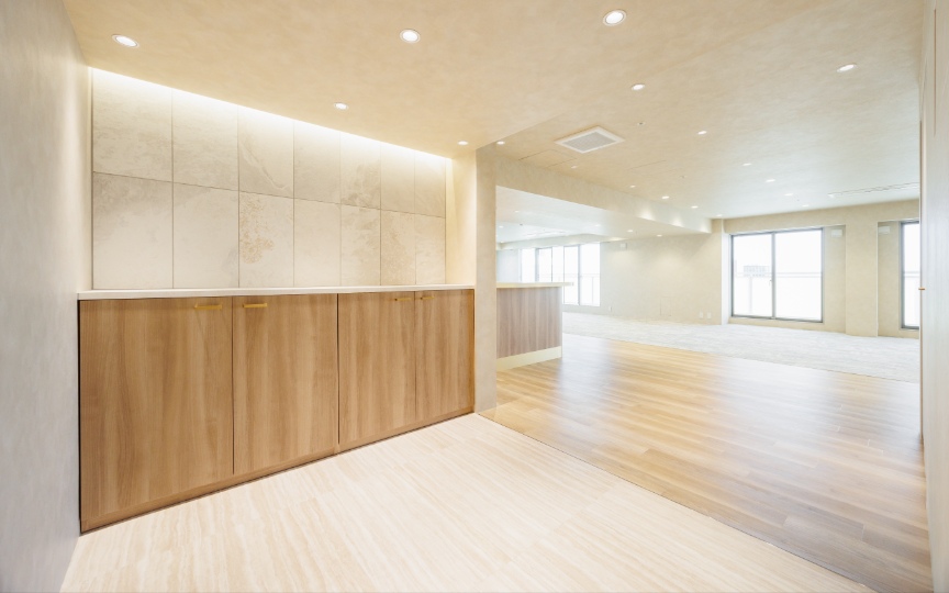 【SOHO利用可】2025年12月リノベーション工事済みの高層階セットアップオフィス