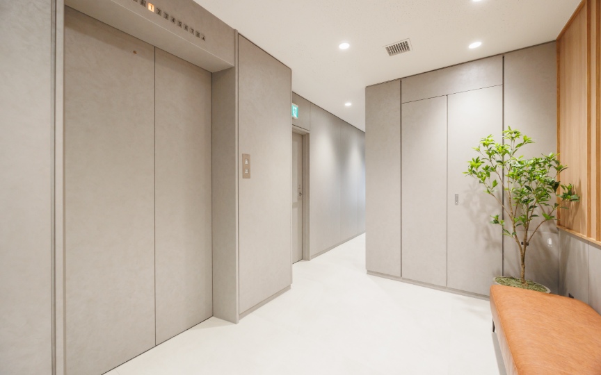 JR神田駅徒歩5分！4駅4路線利用可、共用会議室・ラウンジまで備えたフルセットアップオフィスの写真2