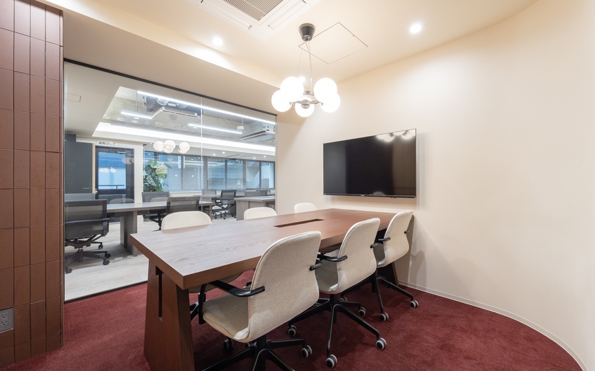 【敷金・原状回復不要】大手町駅5分、Wi-Fi完備で即日業務を開始できるフルセットアップオフィスの写真9