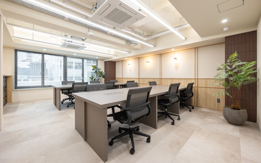 【敷金・原状回復不要】大手町駅徒歩5分、コンパクトながら機能性にも優れたフルセットアップオフィス