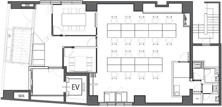 小伝馬町駅徒歩3分！上質な内装と家具・什器を備えた便利さが魅力の新装フルセットアップオフィスの写真11