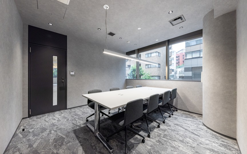 半蔵門駅徒歩1分！会議室2室・テレカンブース3室完備のセットアップオフィスの写真8