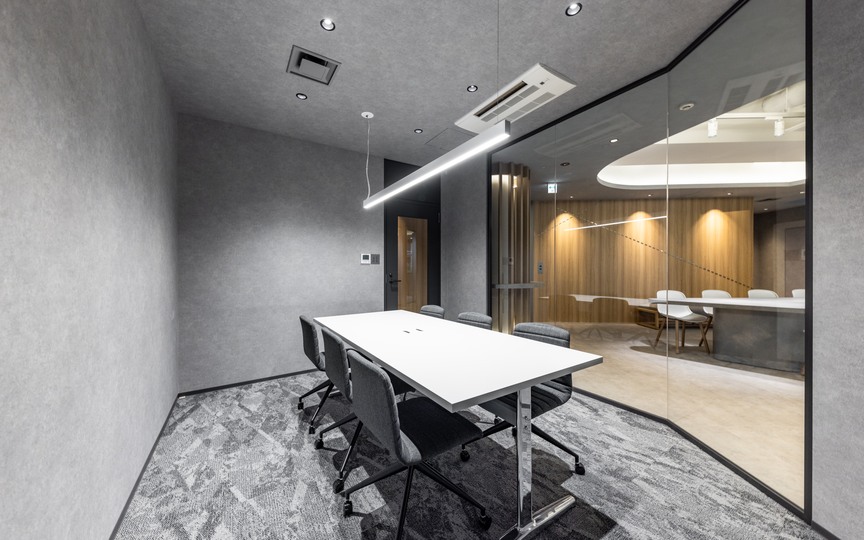 半蔵門駅徒歩1分！会議室2室・テレカンブース3室完備のセットアップオフィスの写真9