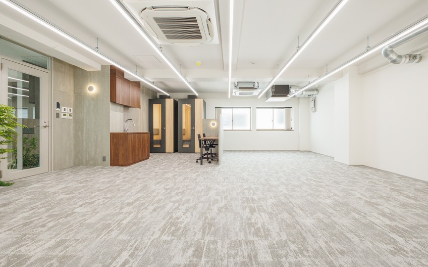 小伝馬町駅徒歩5分！会議室・テレカンブース各2室完備、落ち着きある雰囲気のセットアップオフィスの写真7