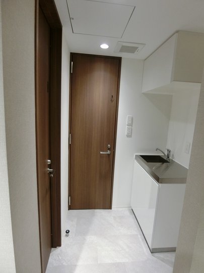 御成門駅徒歩4分！新橋駅も徒歩圏内で交通至便な立地が魅力のセットアップオフィスの写真6