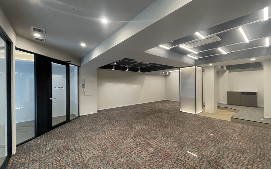 御徒町駅徒歩5分！上野駅の利用にも便利な、スカイツリーを望む屋上テラス付きセットアップオフィスの写真5