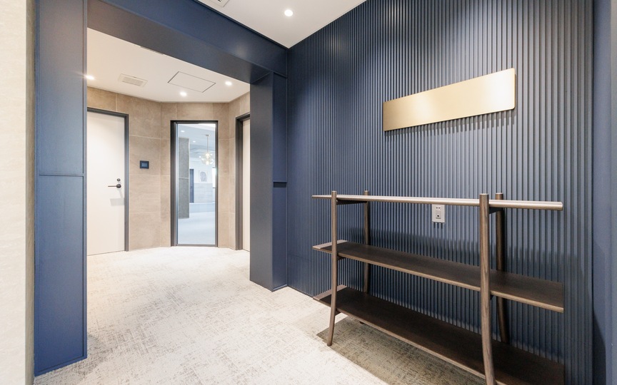 東銀座駅徒歩1分！会議室3室・テレカンブース5室完備、希少な銀座エリアの大型セットアップオフィスの写真1