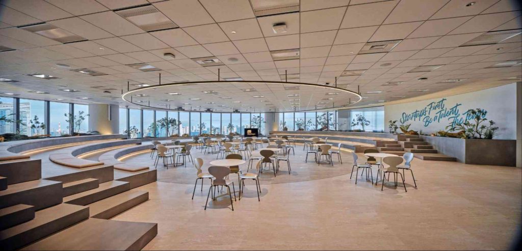 オフィスは「ワークプレイス」だけでなく、人生を共にする「リビングプレイス」でもある