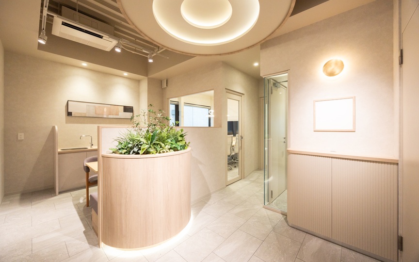 【敷金0・原状回復不要】馬喰横山駅4分、家具・Wi-Fi完備のフルセットアップオフィスの写真1