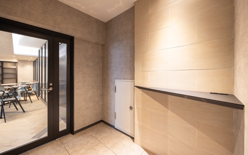【敷金最大0】神田駅徒歩2分！秋葉原駅も徒歩圏内の、人気のフルセットアップオフィスの写真1