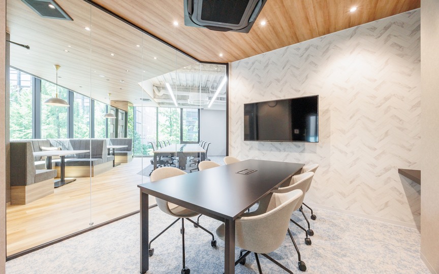 【敷金最大0】浜町駅徒歩1分！家具・什器完備、ナチュラルな雰囲気が魅力のフルセットアップオフィスの写真4