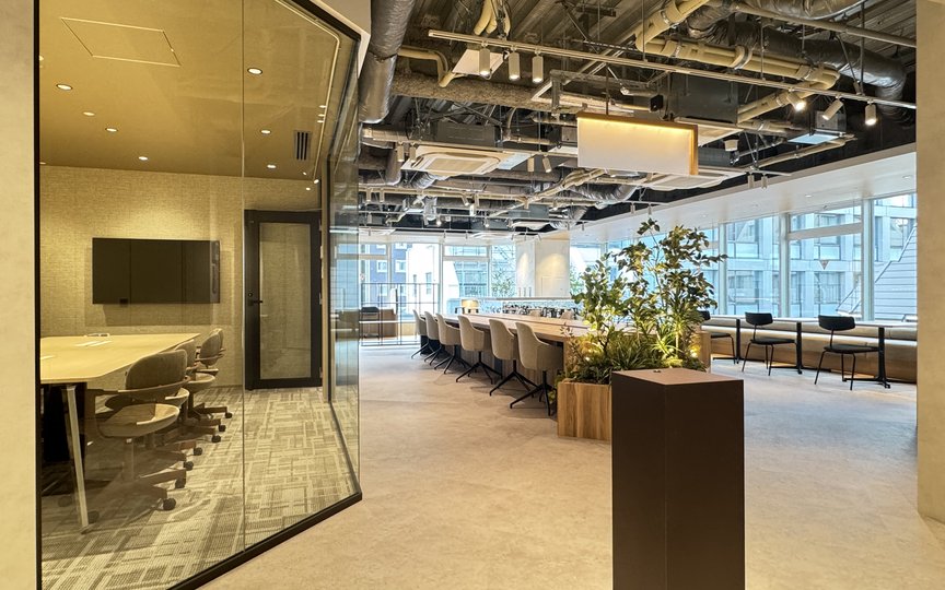 【即日入居可】八丁堀駅徒歩5分！東京駅も徒歩圏内、共用部充実のフルセットアップオフィスの写真2