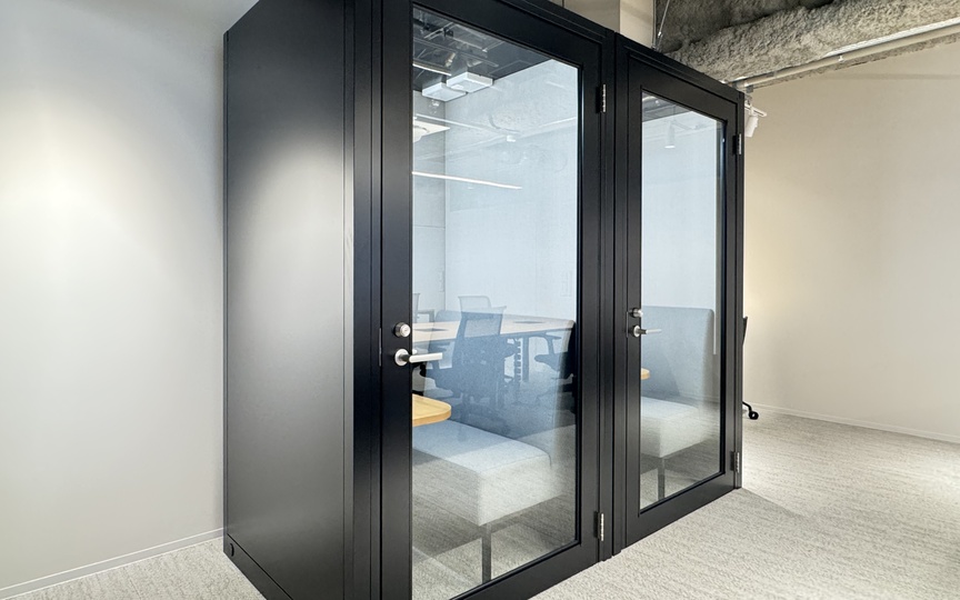 【即日入居可】八丁堀駅徒歩5分！東京駅も徒歩圏内、共用部充実のフルセットアップオフィスの写真7