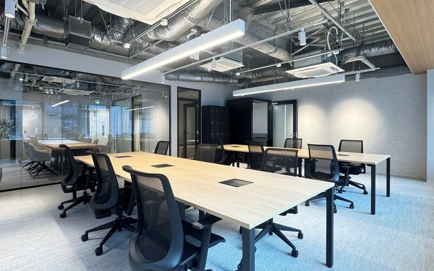 【即日入居可】八丁堀駅徒歩5分！内装・家具を完備、東京駅も徒歩圏内のフルセットアップオフィス