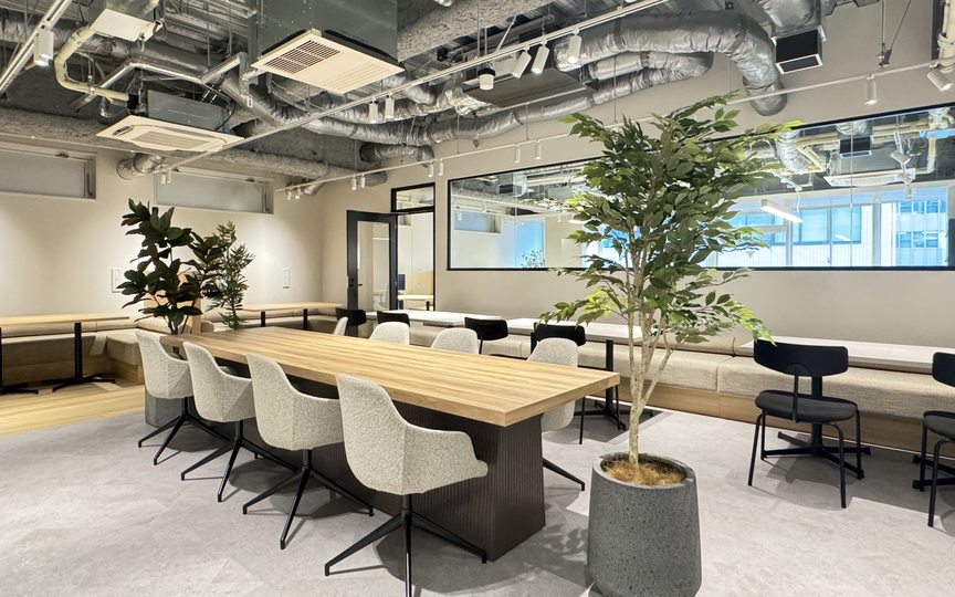 【即日入居可】八丁堀駅徒歩5分｜屋上テラスを備えた、東京駅徒歩圏内のフルセットアップオフィス