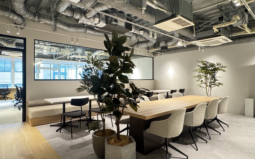 【即日入居可】八丁堀駅徒歩5分｜屋上テラスを備えた、東京駅徒歩圏内のフルセットアップオフィスの写真3