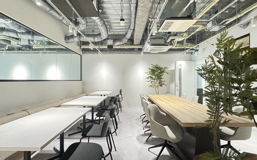 【即日入居可】八丁堀駅徒歩5分｜屋上テラスを備えた、東京駅徒歩圏内のフルセットアップオフィスの写真7