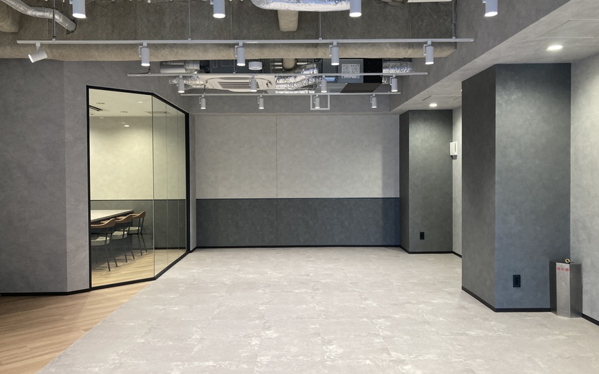 溜池山王駅徒歩1分！スタイリッシュで洗練された内装デザインが魅力のセットアップオフィス