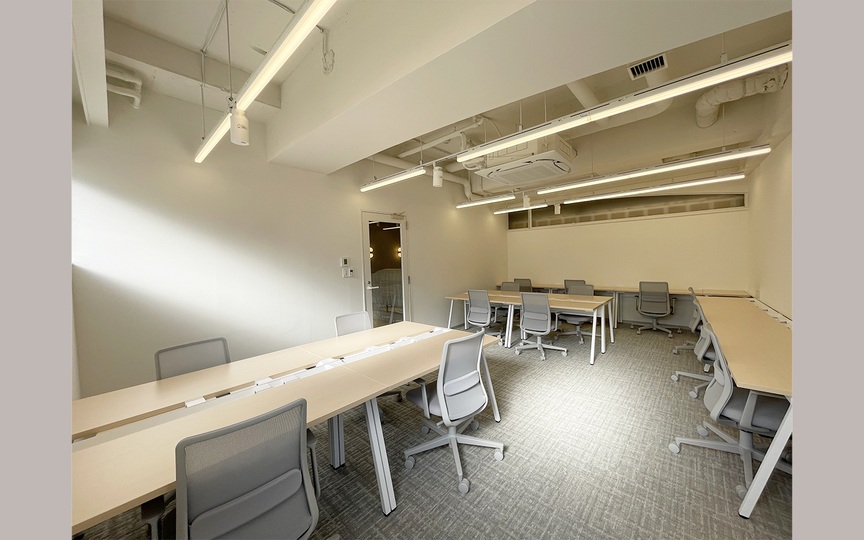 【敷金最大0】不動前駅徒歩3分！注目の西五反田エリア、内装リニューアル済みのセットアップオフィスの写真1