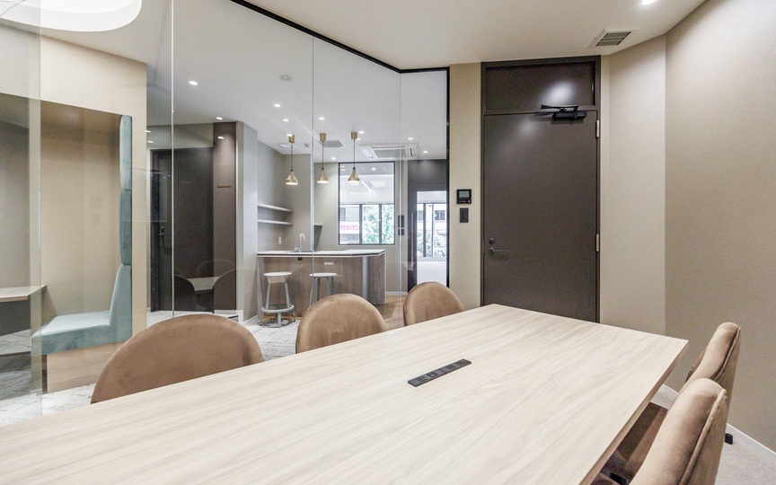 JR水道橋駅徒歩1分！会議室・テレカンブース各2室完備、屋上テラス付きのセットアップオフィスの写真5