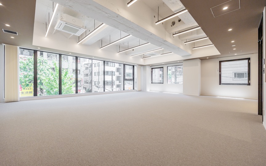 JR水道橋駅徒歩1分！会議室・テレカンブース各2室完備、屋上テラス付きのセットアップオフィスの写真6