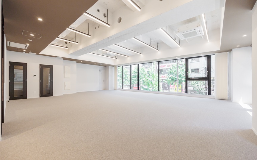 JR水道橋駅徒歩1分！会議室・テレカンブース各2室完備、屋上テラス付きのセットアップオフィスの写真7