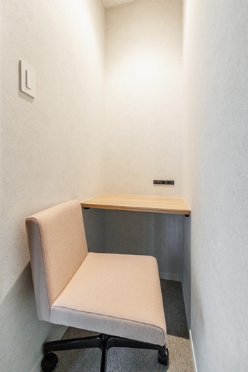 JR水道橋駅徒歩1分｜快適な執務環境が整った、会議室・テレカンブース各2室完備のセットアップオフィスの写真9
