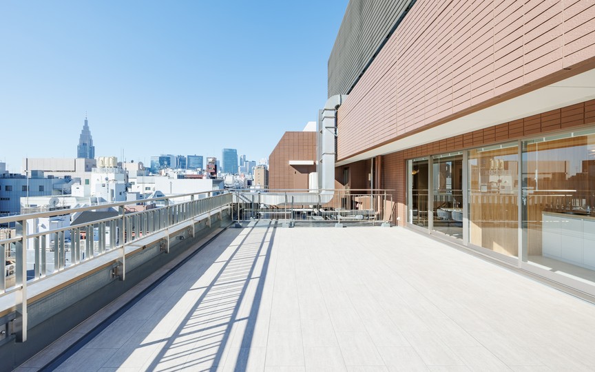 【仲介手数料0】新宿御苑前駅4分！25年9月リニューアルのフルセットアップオフィスの写真10