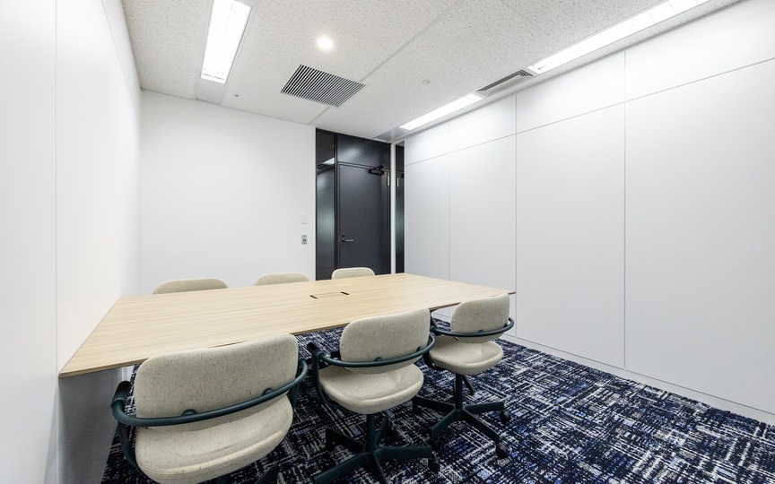 秋葉原駅徒歩2分！遊び心あふれる外観・内装デザインが魅力の屋上付きセットアップオフィスの写真5