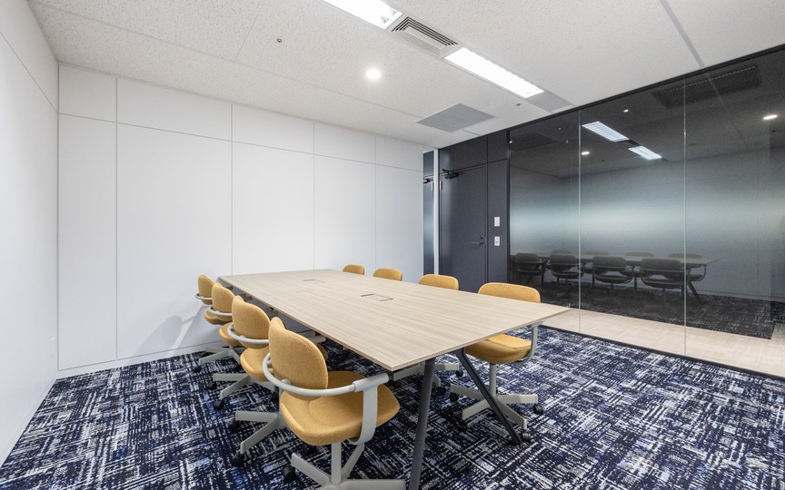 秋葉原駅徒歩2分！遊び心あふれる外観・内装デザインが魅力の屋上付きセットアップオフィスの写真6