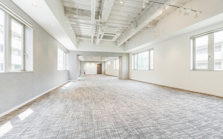 築地駅徒歩4分！屋上テラスも利用可能、明るく開放的な雰囲気が魅力のセットアップオフィスの写真7