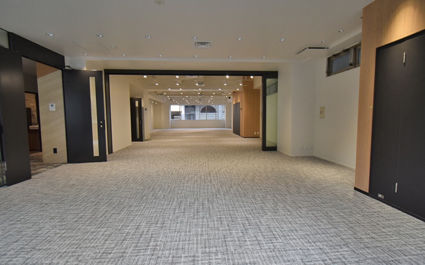 赤羽橋駅まで徒歩6分！東京タワーを臨む眺望と高いデザイン性が魅力のセットアップオフィスの写真1