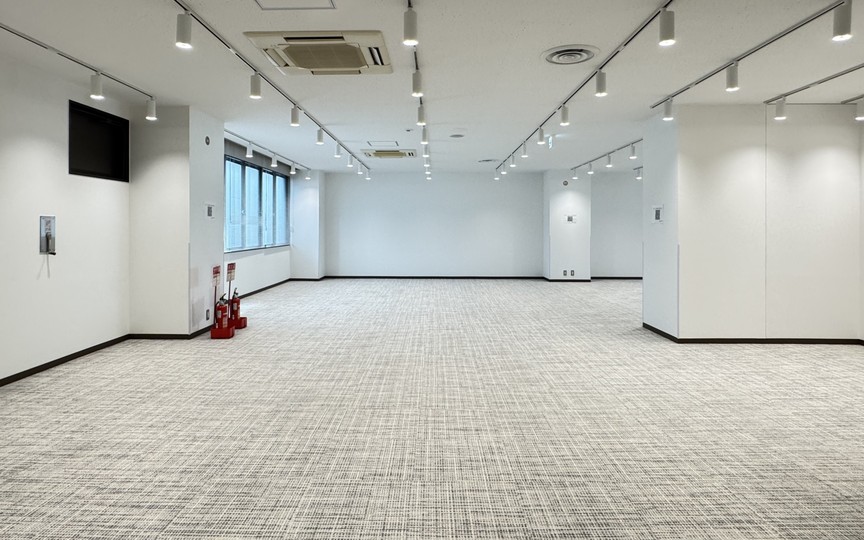【原状回復不要】五反田駅徒歩4分！会議室2室完備、桜田通り沿いの視認性の高いセットアップオフィスの写真1