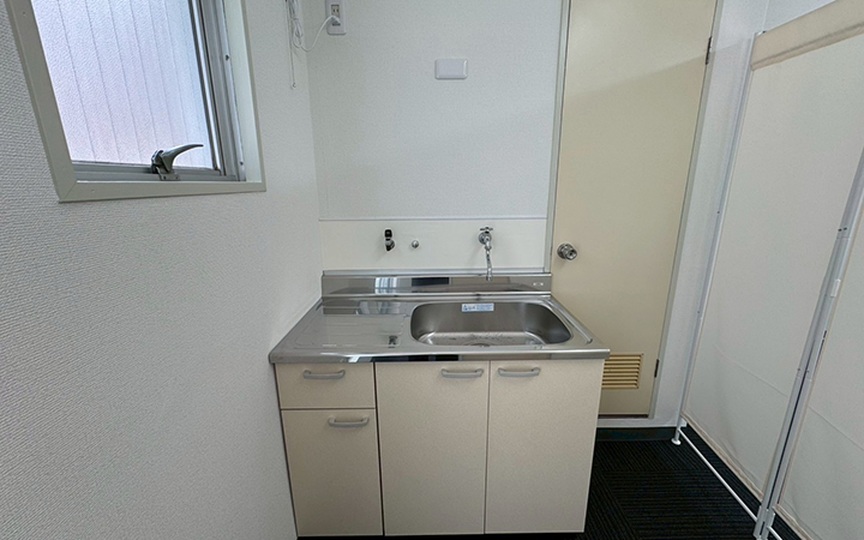 【即日入居可】水天宮前駅まで徒歩2分！家具・什器付きで機能的な、小規模セットアップオフィス7