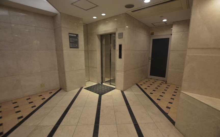 小伝馬町駅徒歩1分！4名用ミーティングスペースを備えた、小規模チーム向けセットアップオフィスの写真9