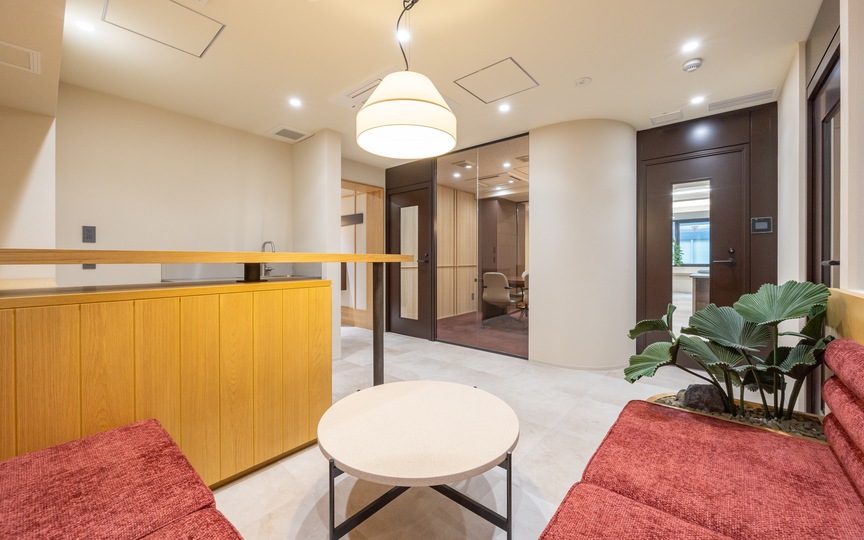 【敷金0・原状回復不要】大手町駅まで徒歩5分！家具什器・Wi-Fi付きのフルセットアップオフィスの写真4