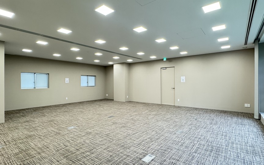 赤坂駅徒歩3分！家具付きのリフレッシュスペースも備えた、港区一等地のセットアップオフィスの写真3