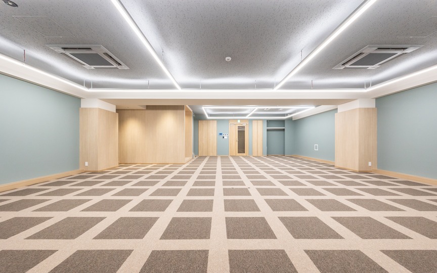 本郷三丁目駅徒歩1分！会議室3室付き、「ラボ」がコンセプトのメゾネット型セットアップオフィスの写真9